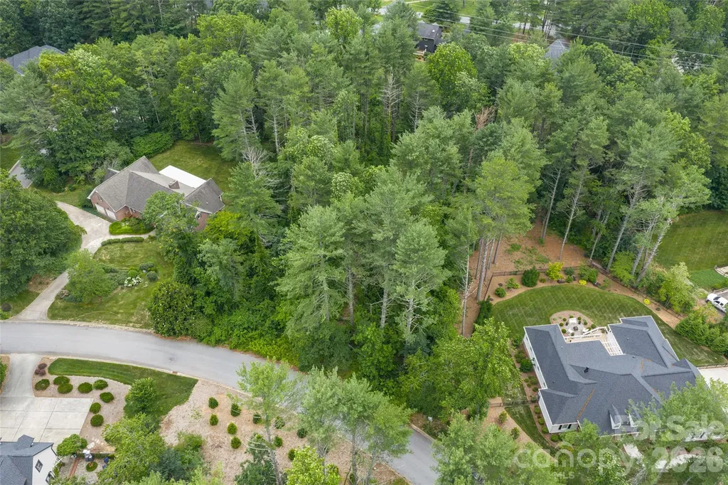 4 Dunnwoody Drive Arden NC 28704