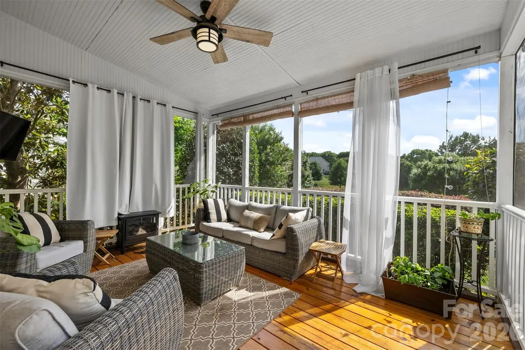 16119 Hallaton Drive Huntersville NC 28078