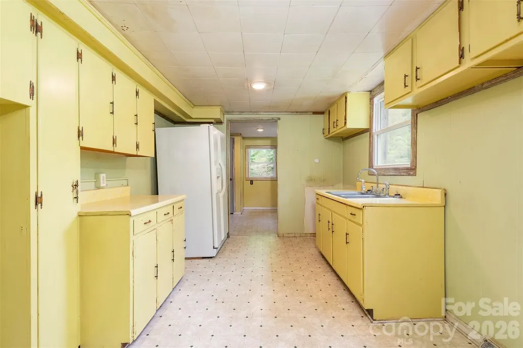 80 Webb Cove Road Asheville NC 28804