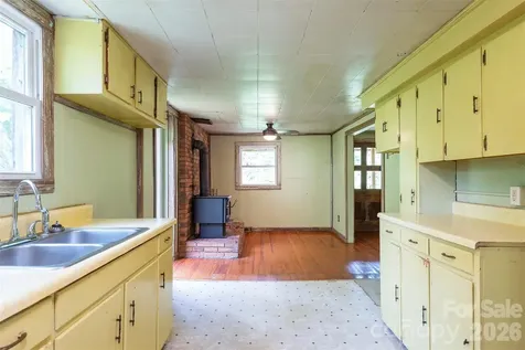 80 Webb Cove Road Asheville NC 28804