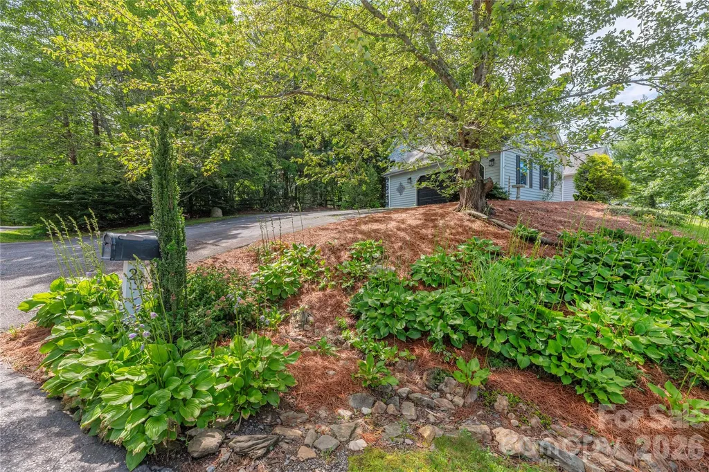 23 Moriah Lane Asheville NC 28803