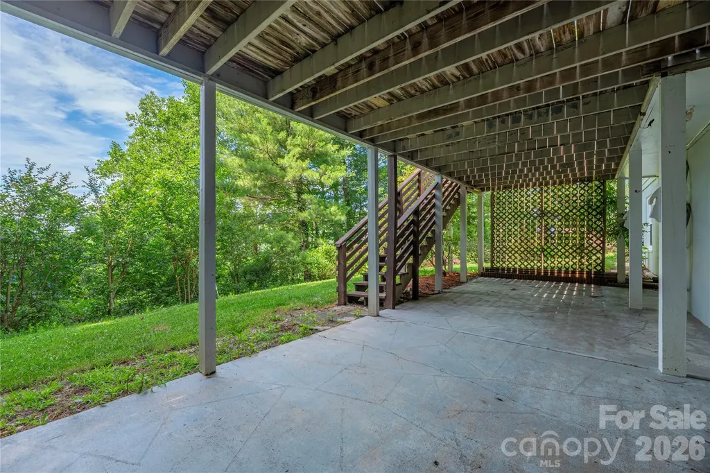 23 Moriah Lane Asheville NC 28803
