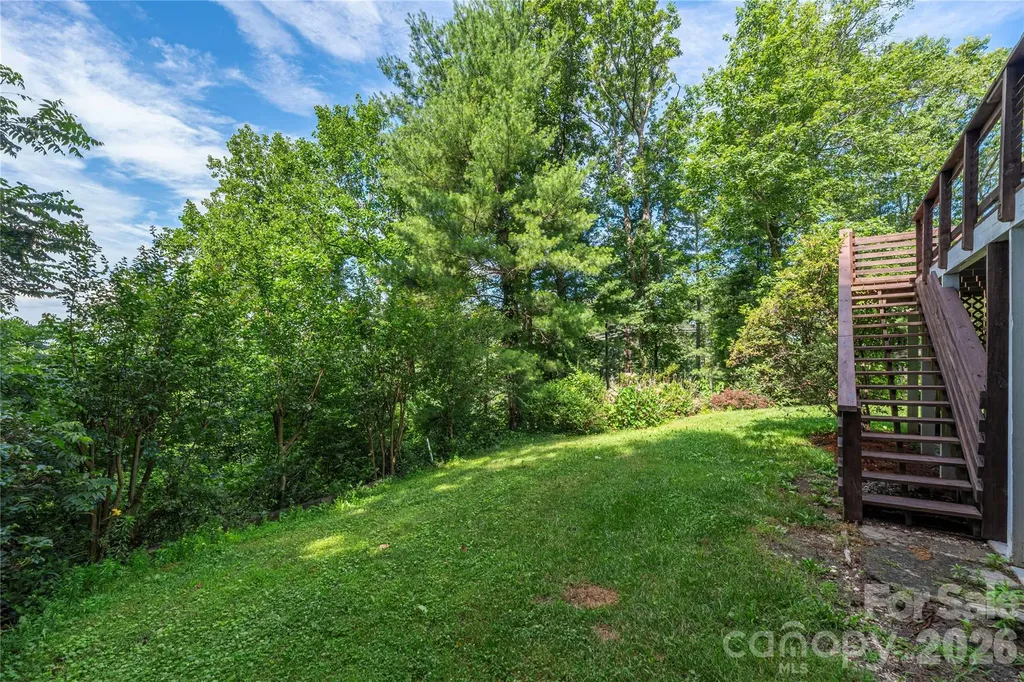 23 Moriah Lane Asheville NC 28803