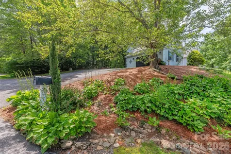 23 Moriah Lane Asheville NC 28803