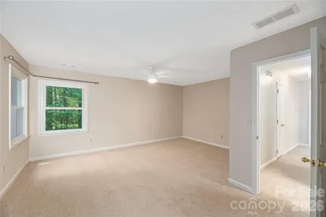 23 Moriah Lane Asheville NC 28803