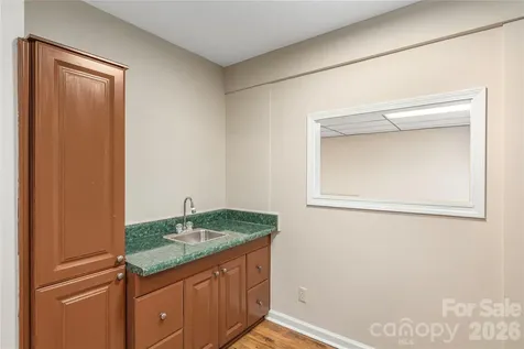 23 Moriah Lane Asheville NC 28803