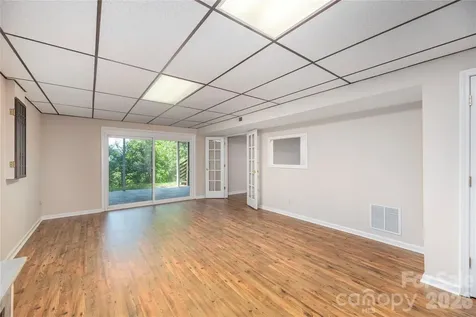 23 Moriah Lane Asheville NC 28803