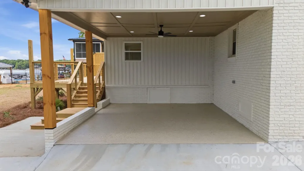 2516 Riverview Road Lexington NC 27292