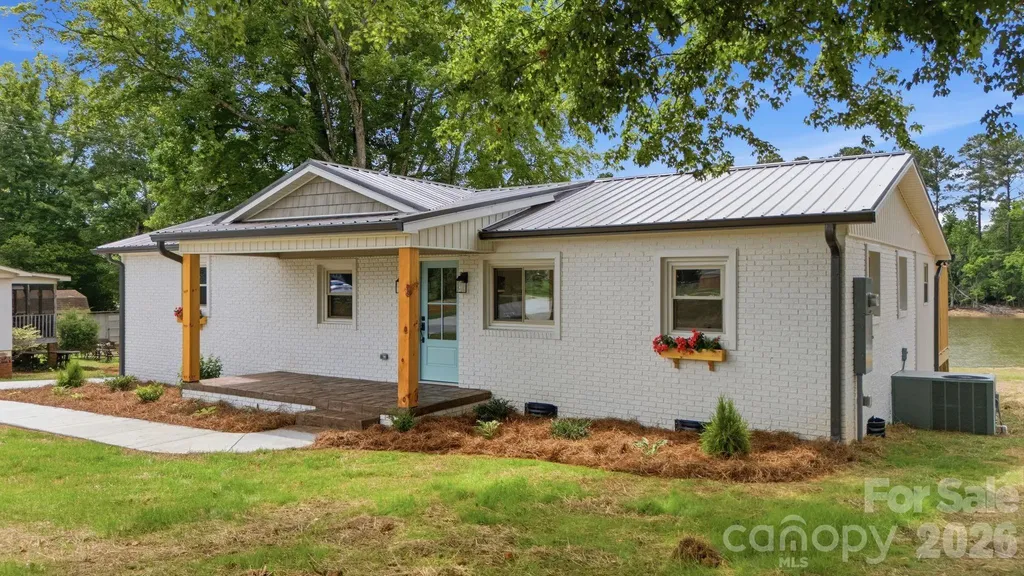 2516 Riverview Road Lexington NC 27292