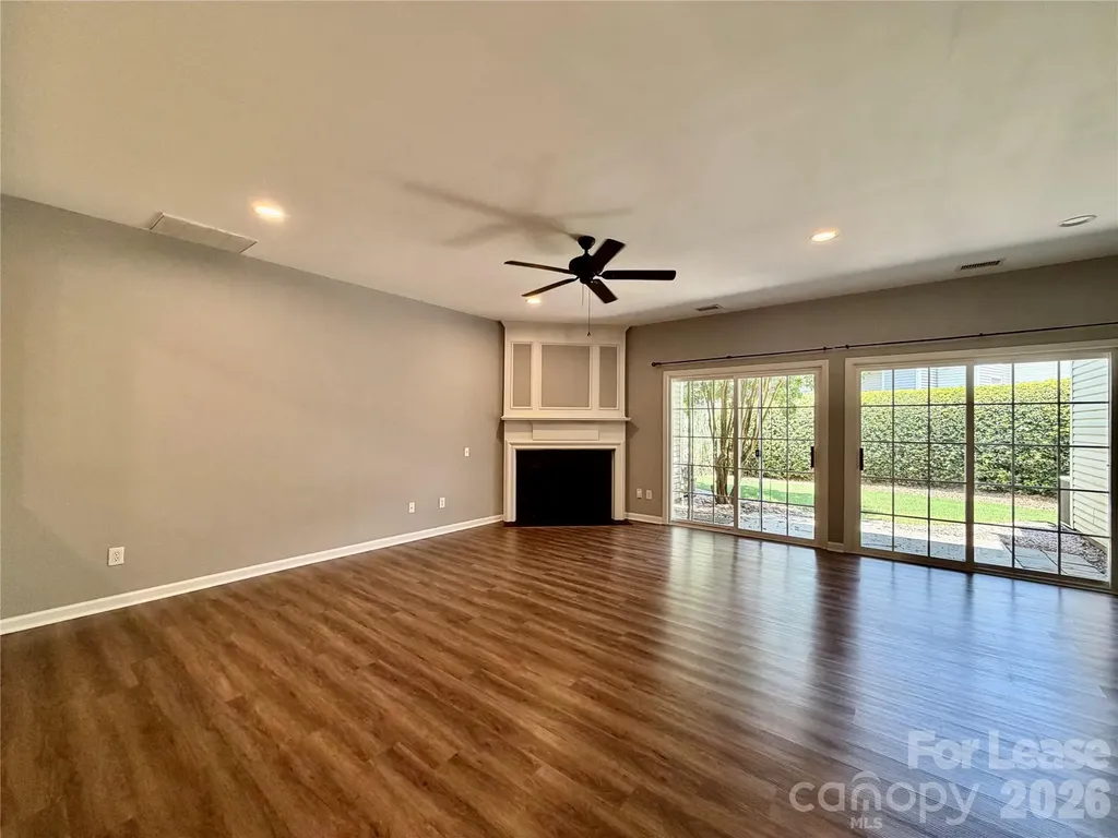2754 Thornbush Court Charlotte NC 28270