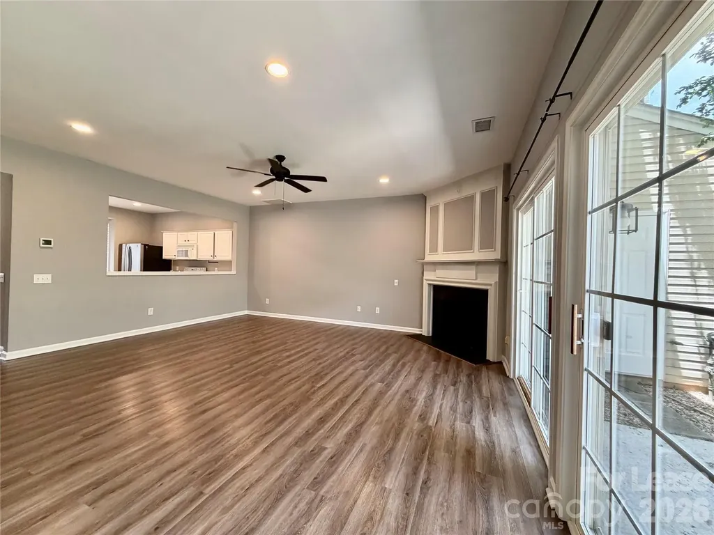 2754 Thornbush Court Charlotte NC 28270