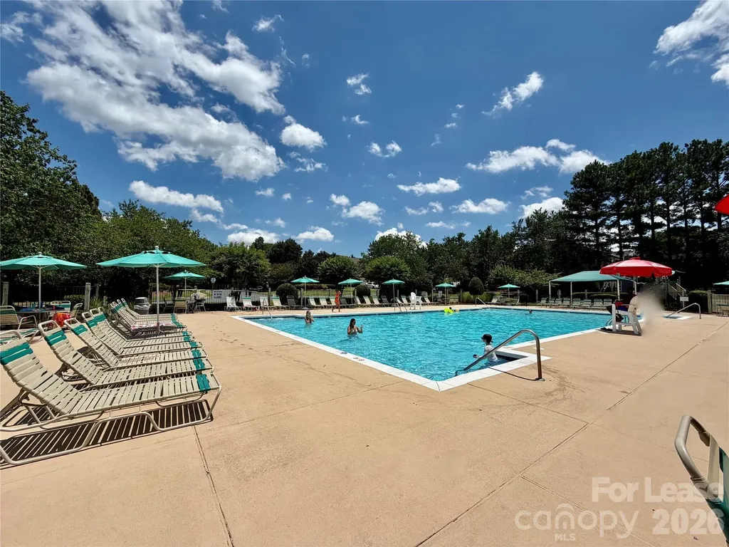 2754 Thornbush Court Charlotte NC 28270
