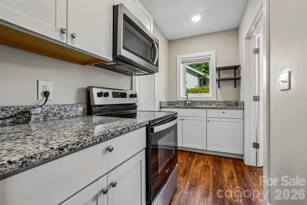 161 Melrose Avenue Tryon NC 28782