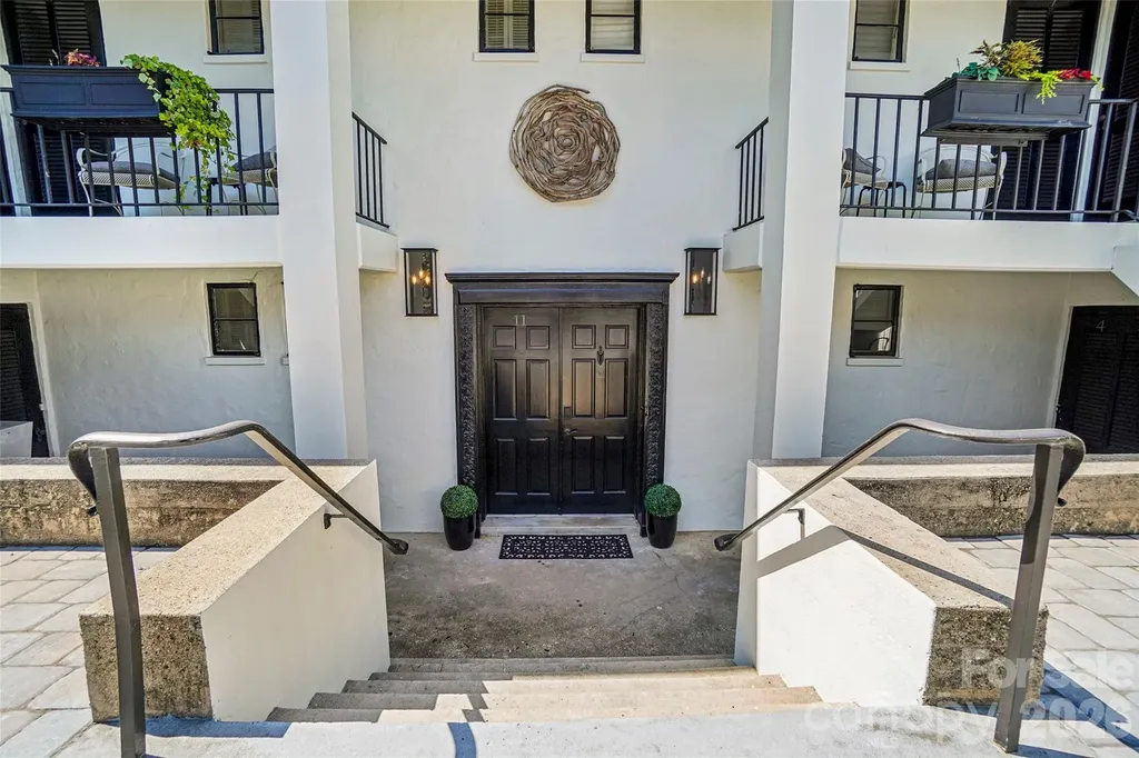 161 Melrose Avenue Tryon NC 28782