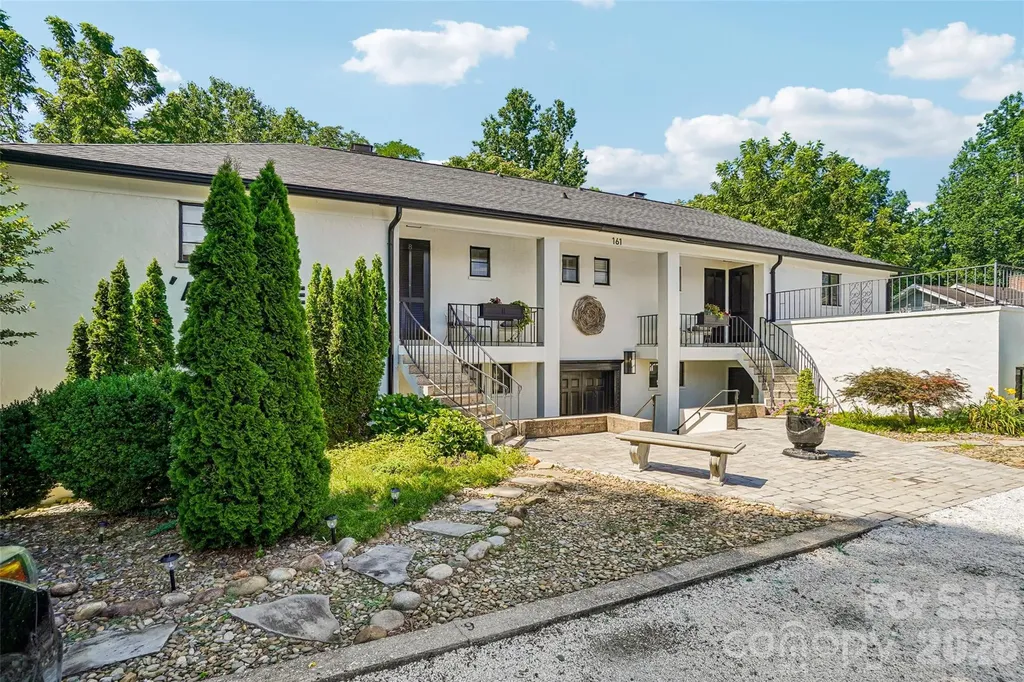 161 Melrose Avenue Tryon NC 28782
