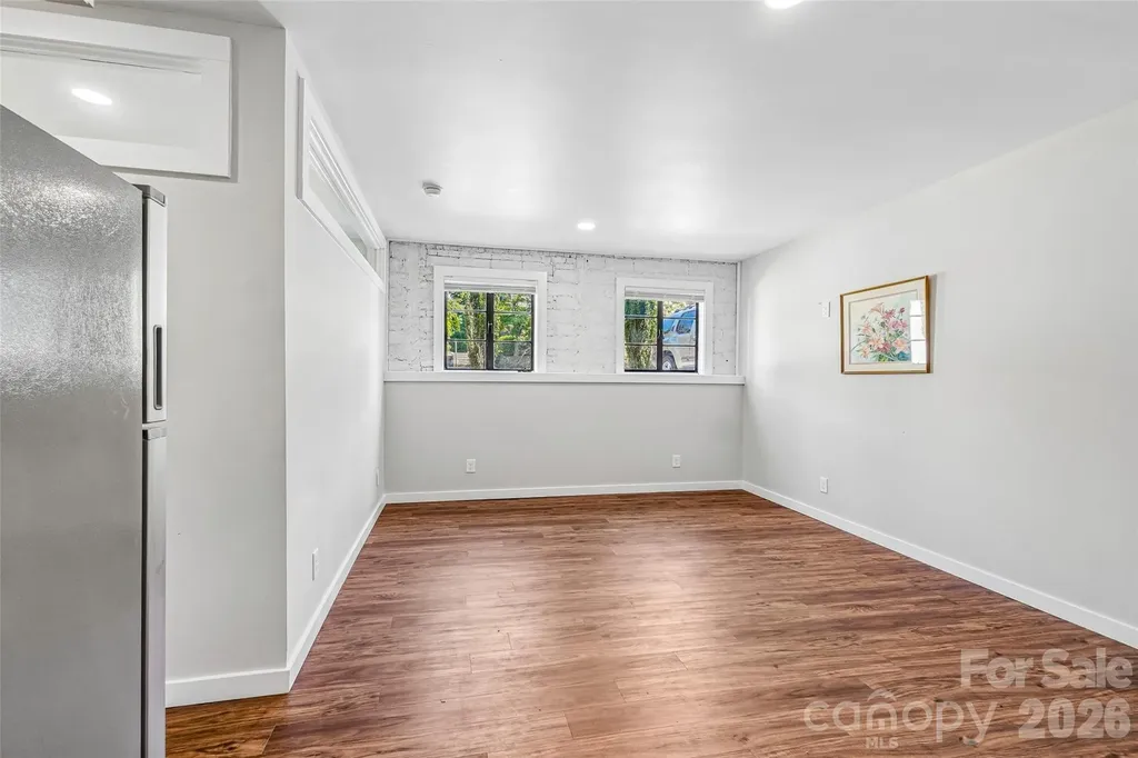 161 Melrose Avenue Tryon NC 28782