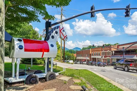 161 Melrose Avenue Tryon NC 28782