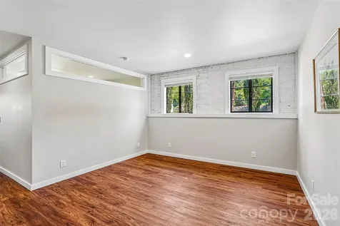 161 Melrose Avenue Tryon NC 28782