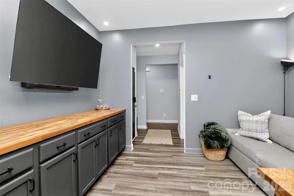 4514 Bright Road Charlotte NC 28214
