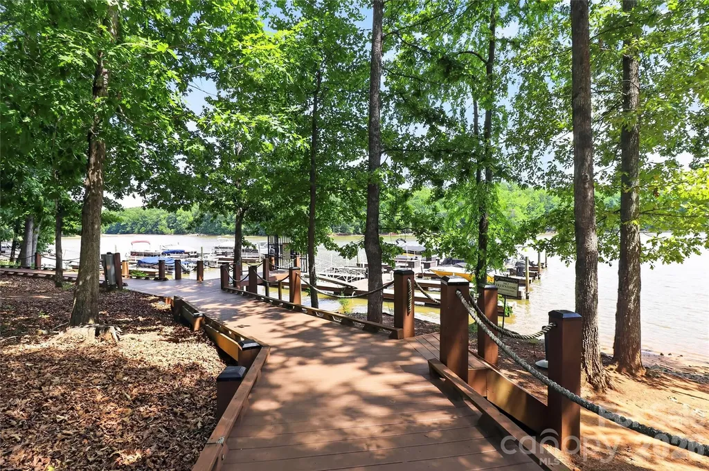 4514 Bright Road Charlotte NC 28214