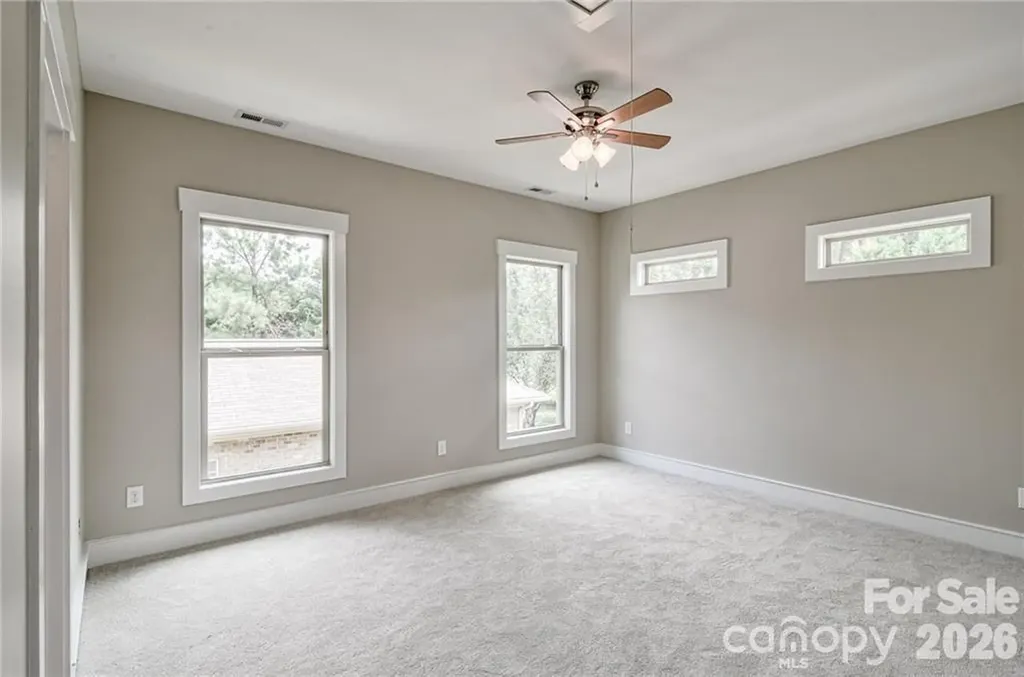 10136 Fairlea Drive Charlotte NC 28269