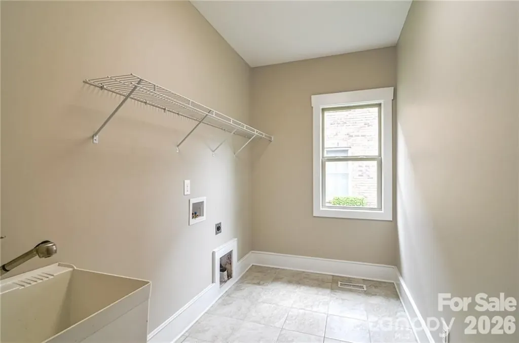 10136 Fairlea Drive Charlotte NC 28269