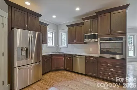 10136 Fairlea Drive Charlotte NC 28269
