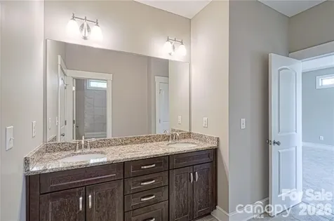 10136 Fairlea Drive Charlotte NC 28269