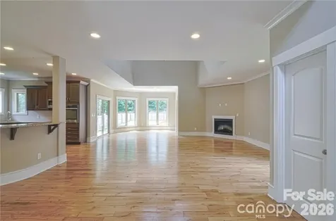 10136 Fairlea Drive Charlotte NC 28269