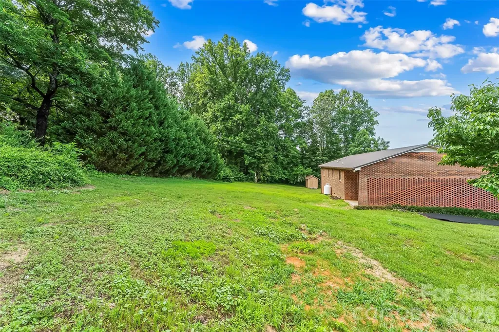 3695 Bradley Road Morganton NC 28655