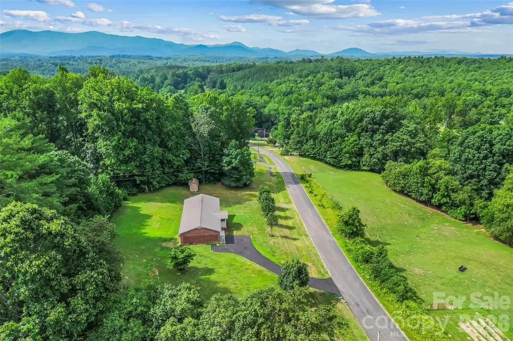 3695 Bradley Road Morganton NC 28655