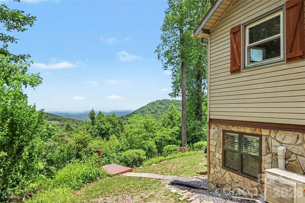 3526 Dogwood Lane Morganton NC 28655