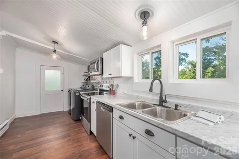 261 Star Ridge Road Canton NC 28716