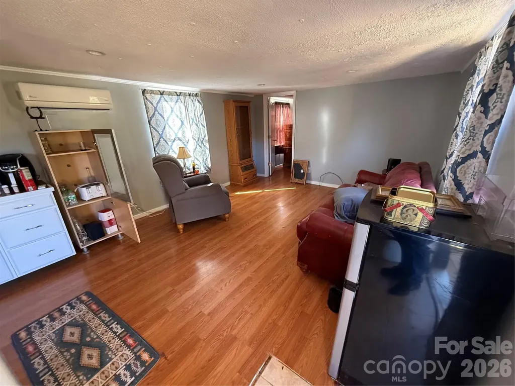5027 Lineberger Loop Road Denver NC 28037