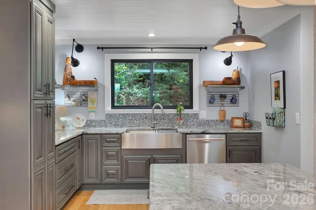 3125 Connestee Trail Brevard NC 28712
