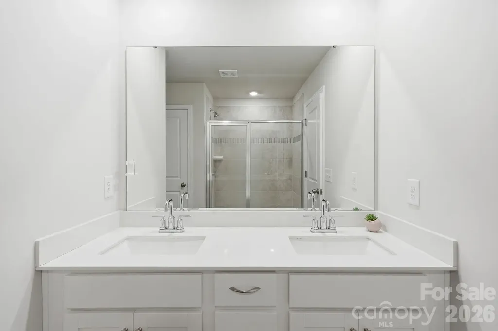 9830 Old Garden Circle Gastonia NC 28056