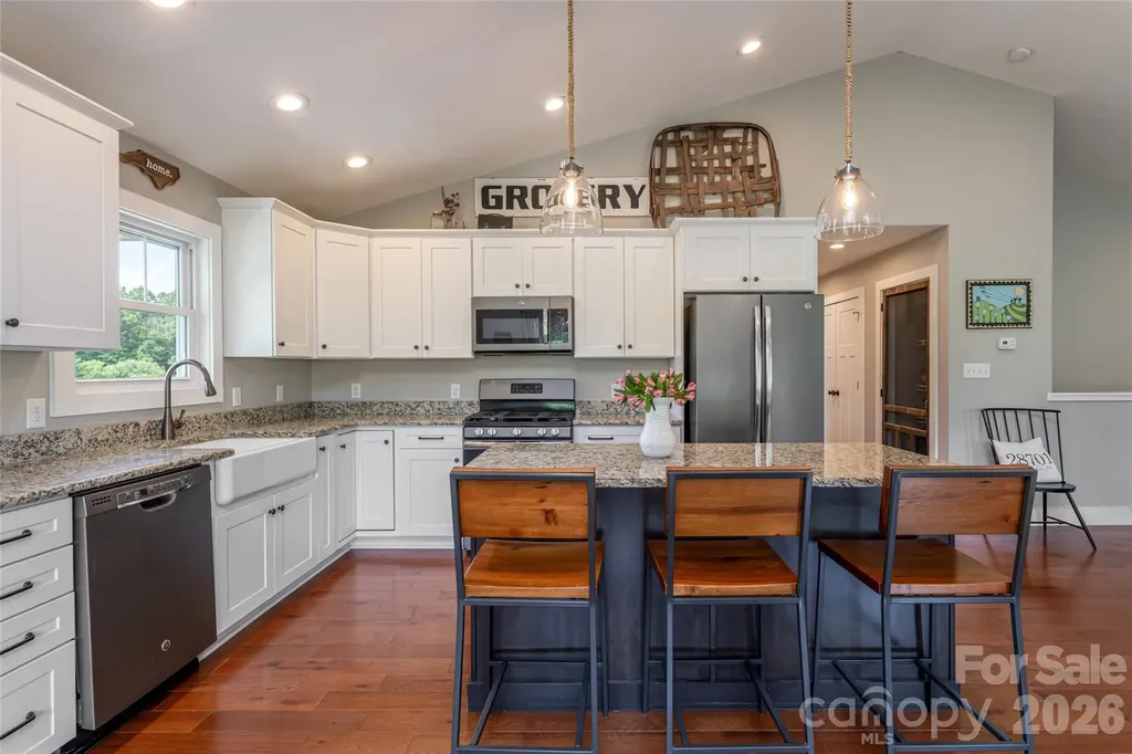 11 Ibbie Roberts Road Alexander NC 28701
