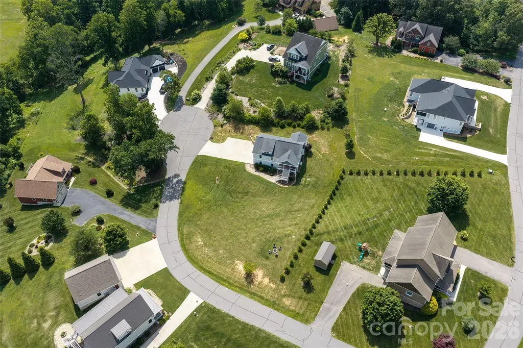 11 Ibbie Roberts Road Alexander NC 28701