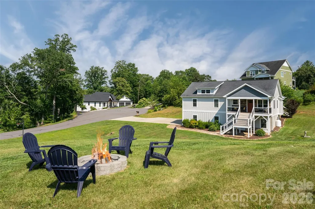 11 Ibbie Roberts Road Alexander NC 28701