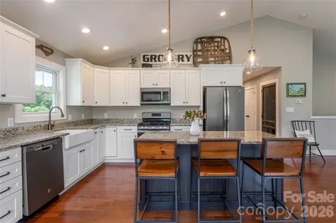 11 Ibbie Roberts Road Alexander NC 28701