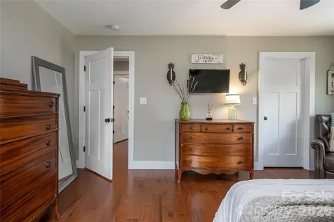 11 Ibbie Roberts Road Alexander NC 28701