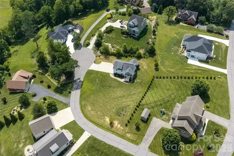 11 Ibbie Roberts Road Alexander NC 28701