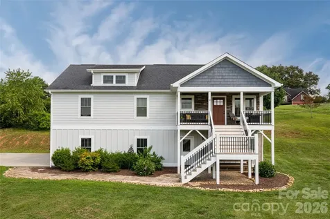 11 Ibbie Roberts Road Alexander NC 28701