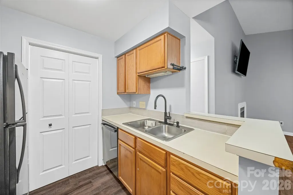 8119 Tremaine Court Charlotte NC 28227
