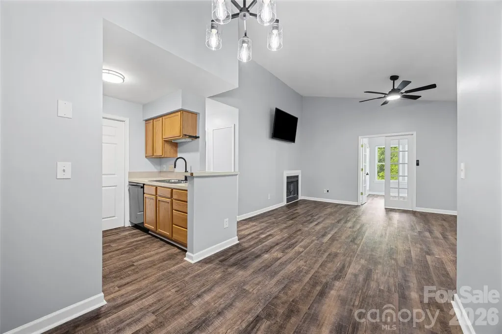 8119 Tremaine Court Charlotte NC 28227