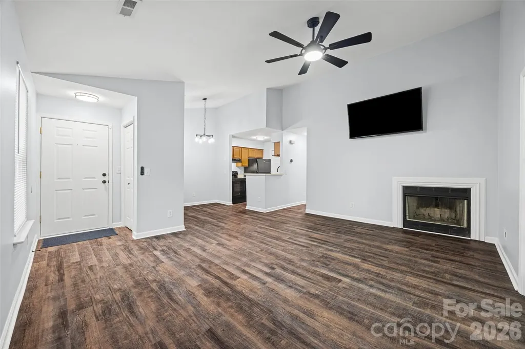8119 Tremaine Court Charlotte NC 28227