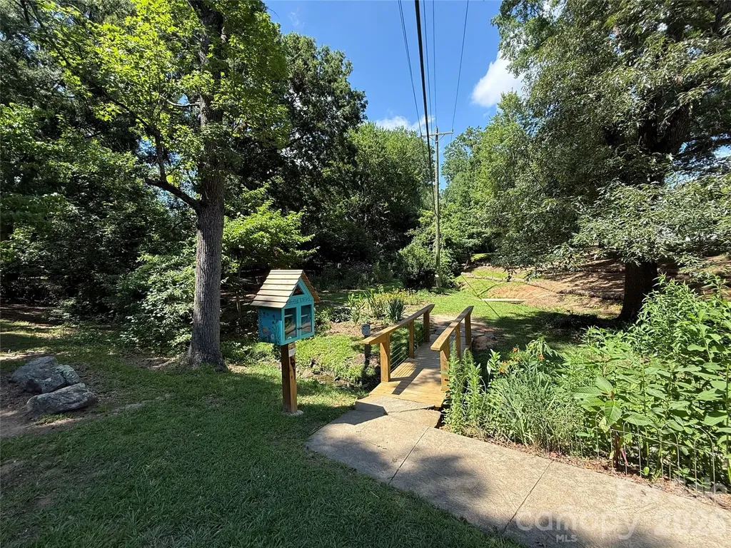 1931 Chatham Avenue Charlotte NC 28205