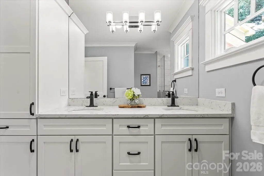 1931 Chatham Avenue Charlotte NC 28205