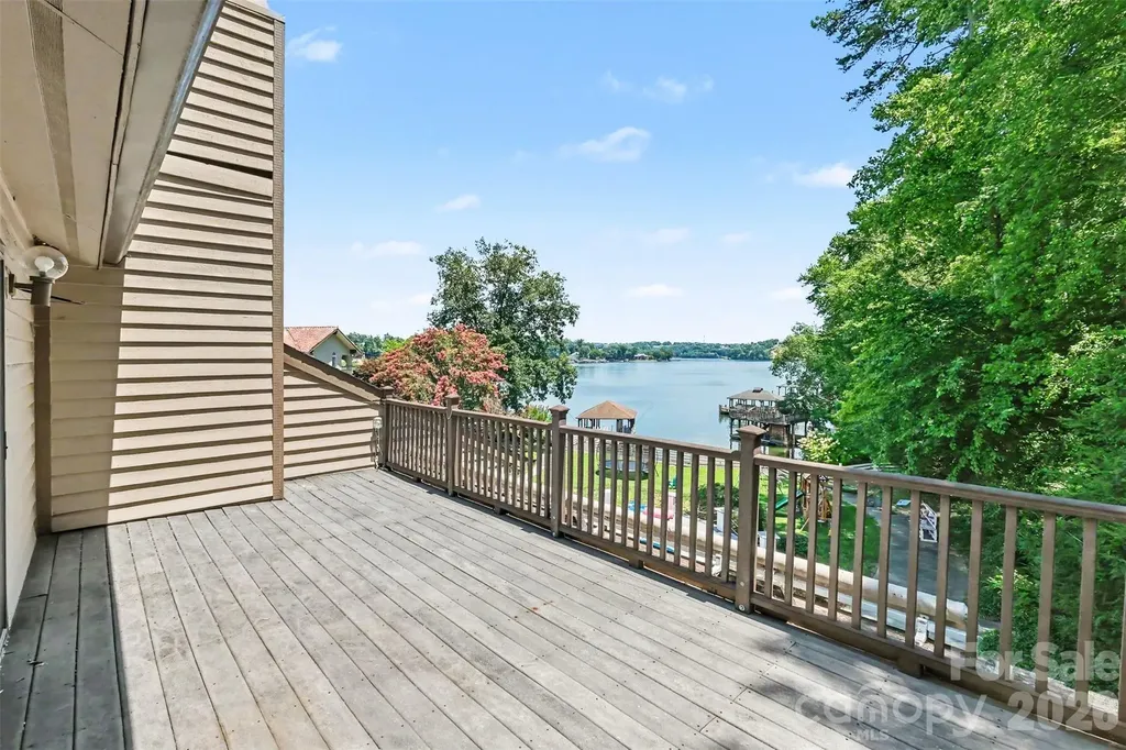 4444 3rd Street Lane NW Hickory NC 28601