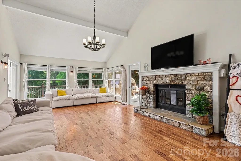 4444 3rd Street Lane NW Hickory NC 28601
